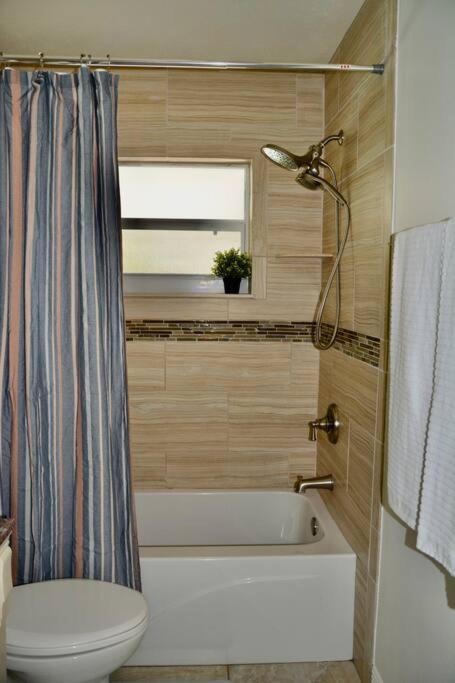 Tropical Retreat Near Beaches, Cruise Terminals Merritt Island Εξωτερικό φωτογραφία